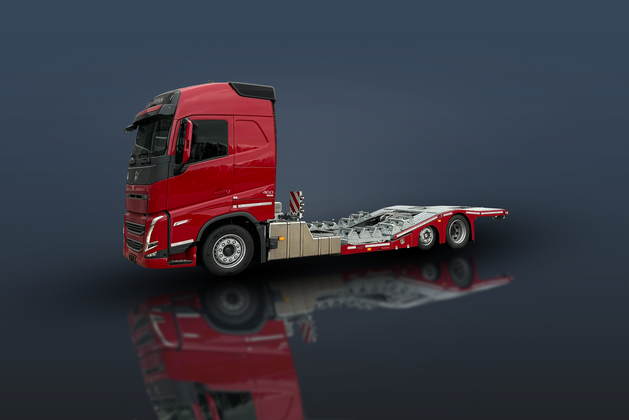 TruckLiner Pro Frontansicht, Bühne eingefahren