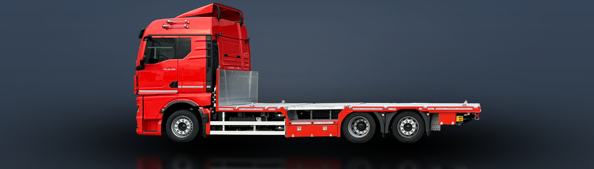 AgrarLiner Pro Seitenansicht, Bühne eingefahren