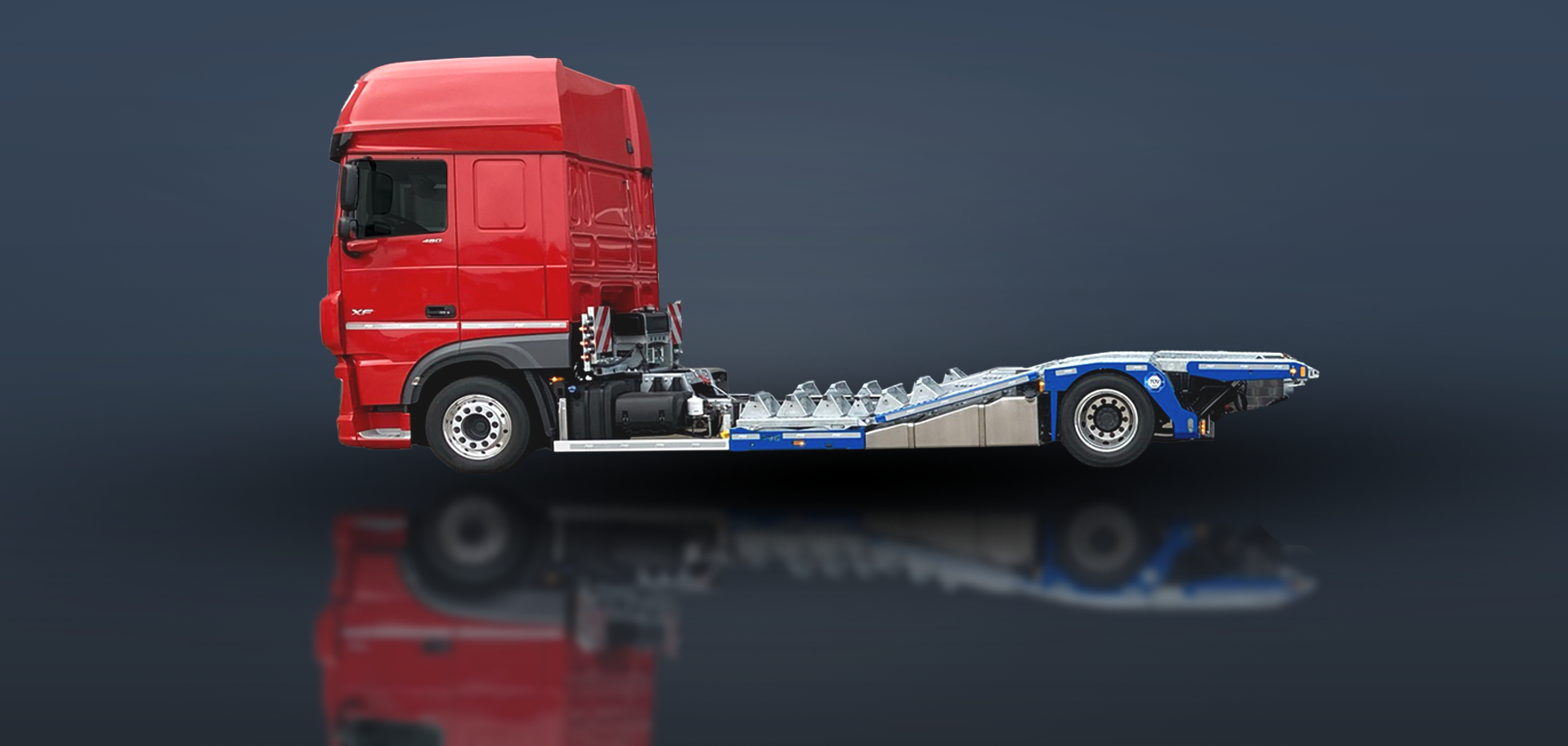 TruckLiner EVO Seitenansicht, Bühne eingefahren