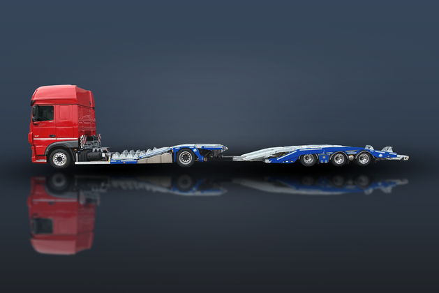TruckLiner EVO Seitenansicht, Bühne eingefahren