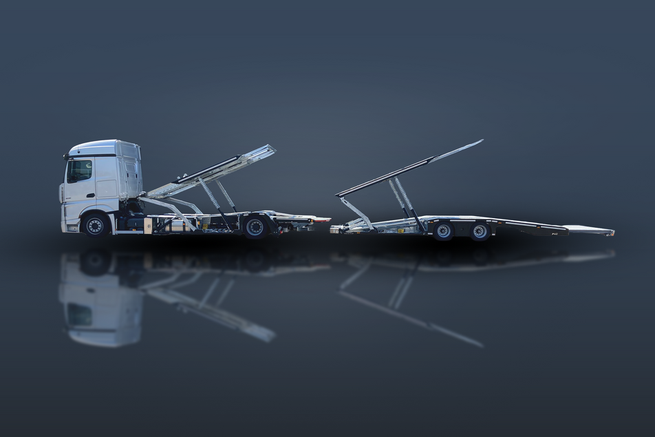 MidLiner Classic mit FS19-B1 Seitenansicht, Bühne ausgefahren