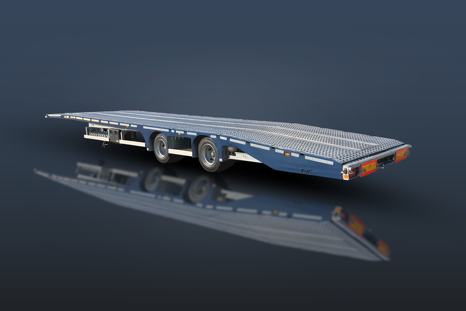 StraightLiner ST30 Heckansicht, Bühne eingefahren